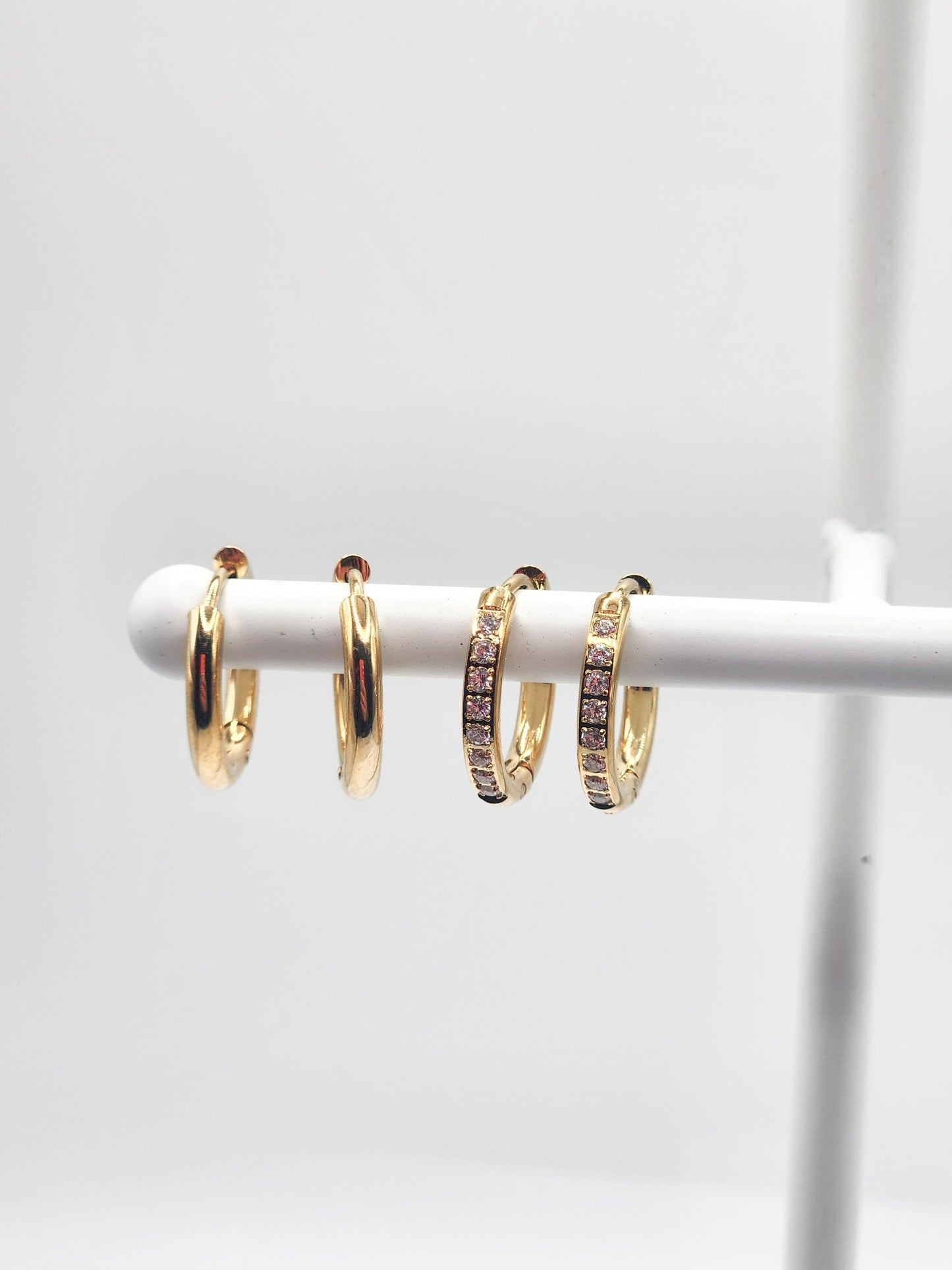 Everyday Luxe Huggie Hoops