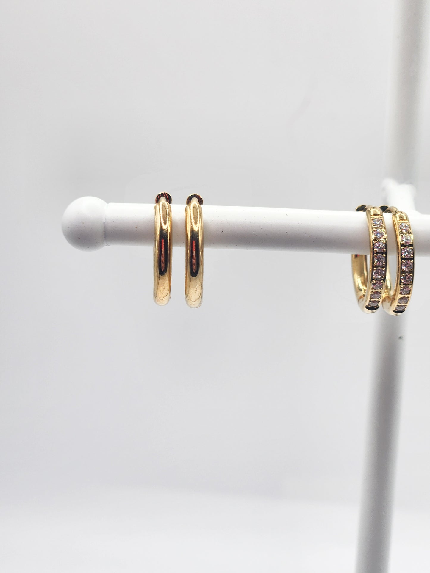 Everyday Luxe Huggie Hoops