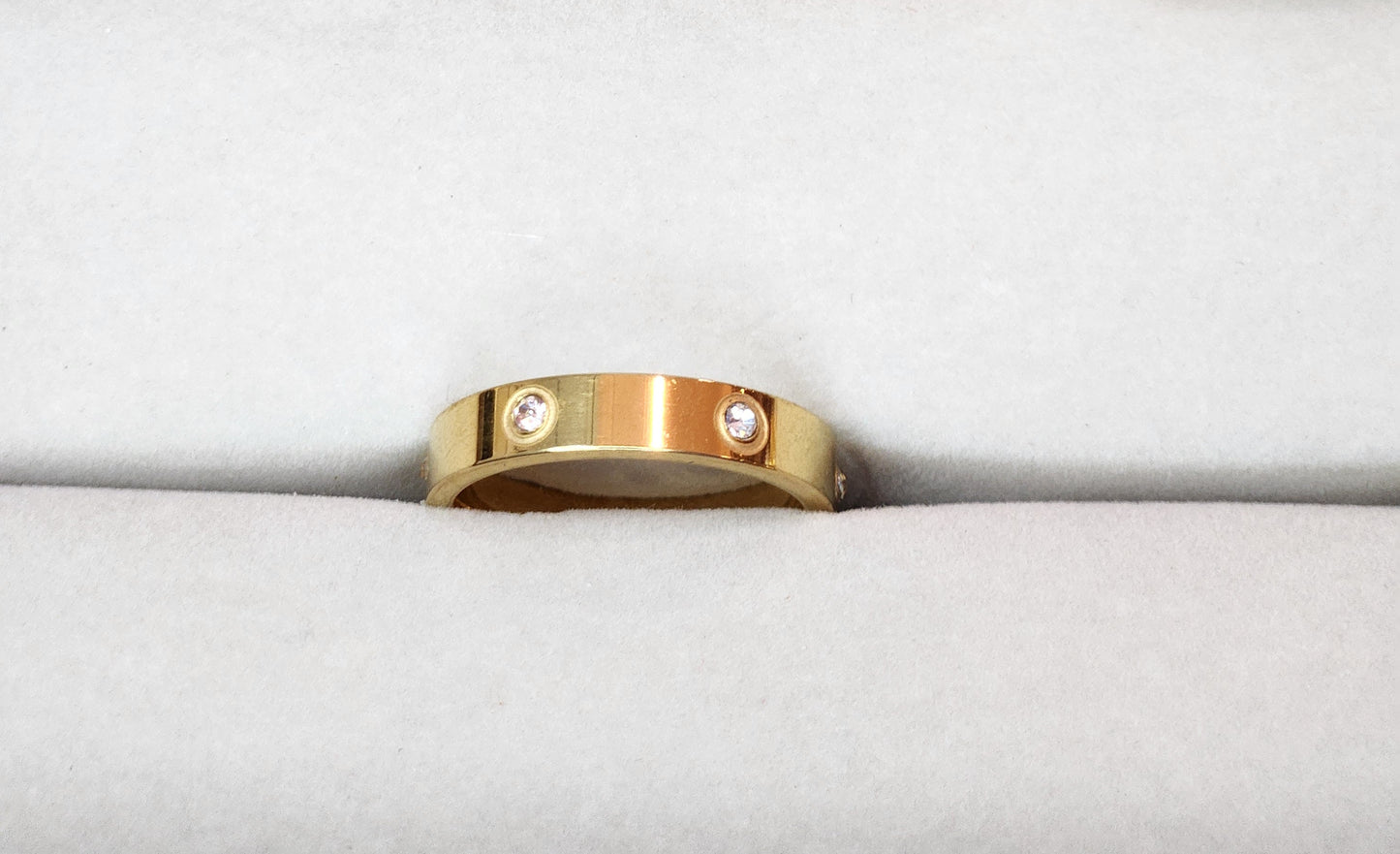 Gold band rings