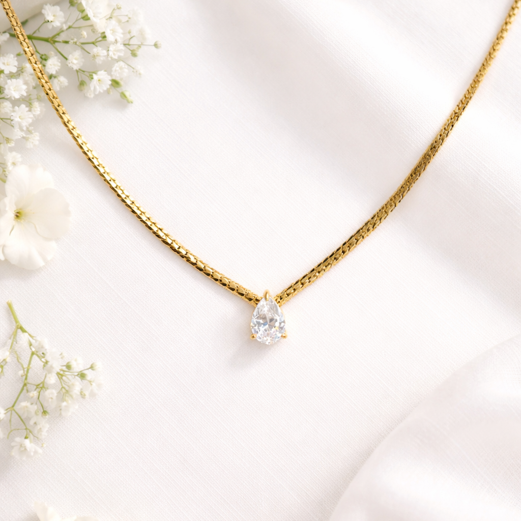 The Everyday Shine Teardrop Necklace