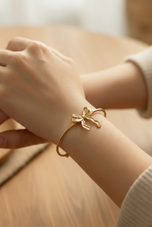 Gold Bow Bracelet | Waterproof Stainless Steel | Adjustable Everyday Bracelet