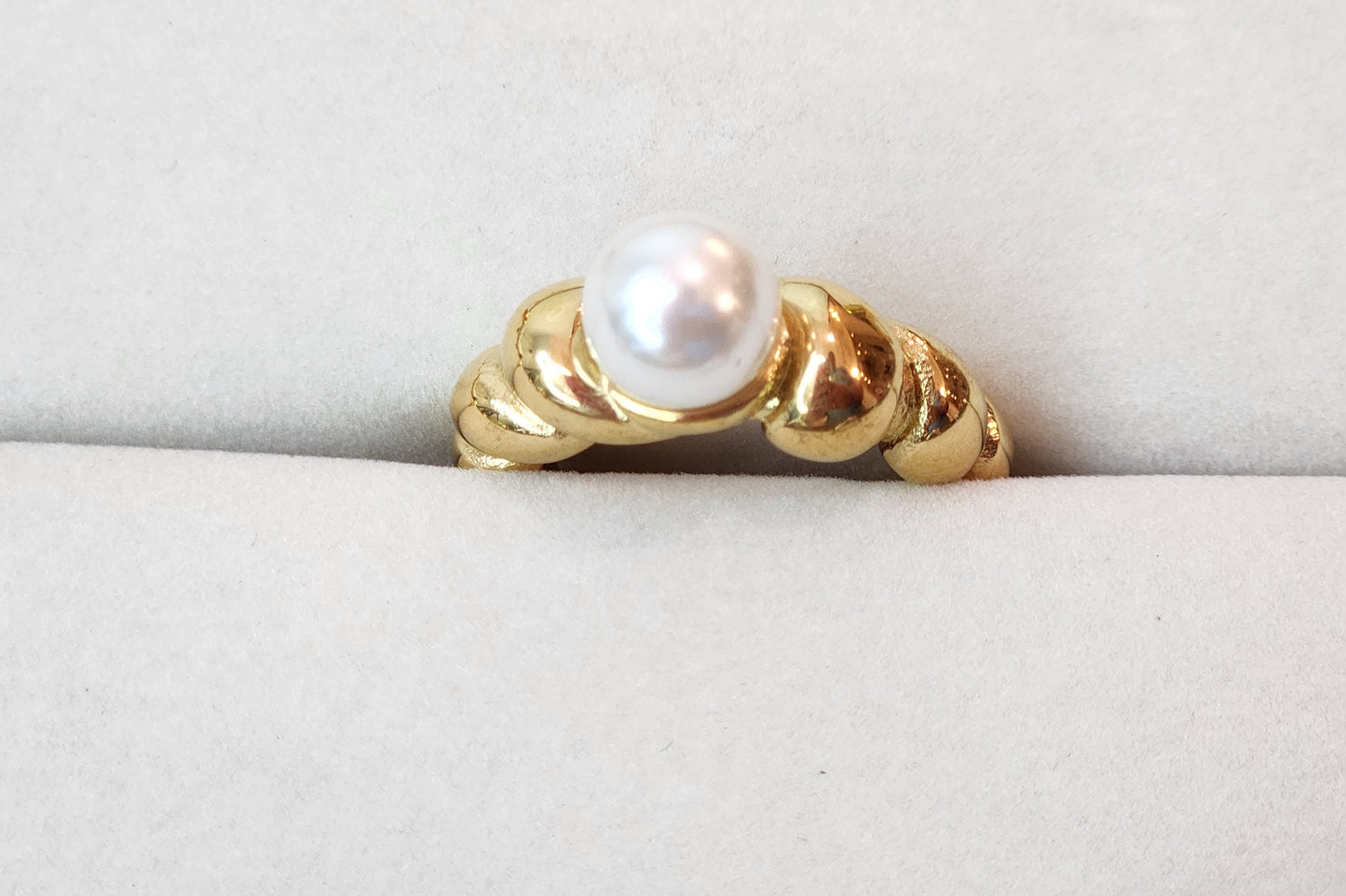Gold band rings