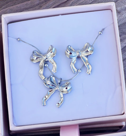 🎀 The "Golden Bow" Gift Set: Hypoallergenic & Tarnish-Free